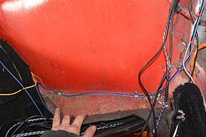 1991 NA Explorer 302 build-wrapped-wires.jpg