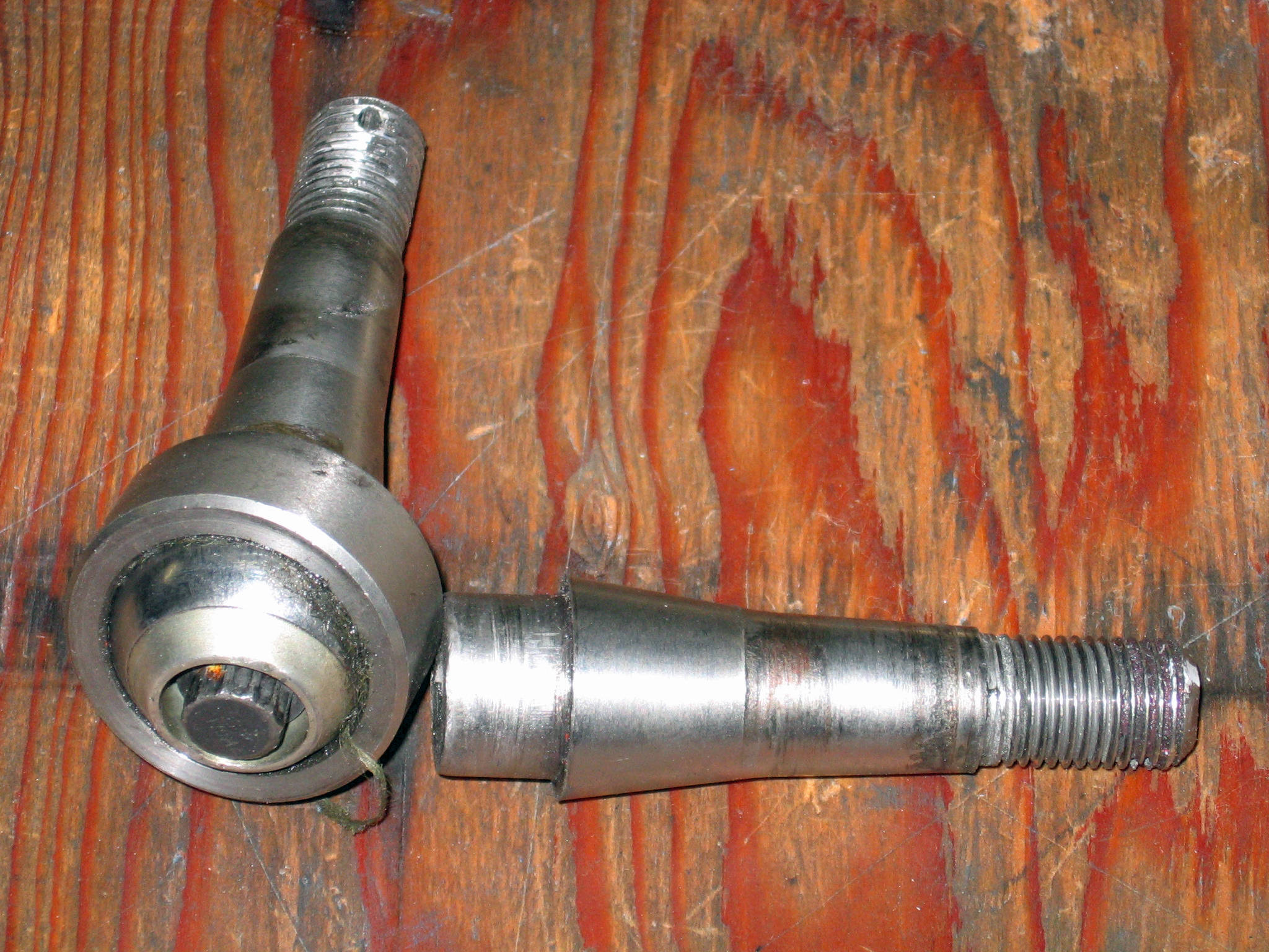 Name:  CakB0q1.jpg
Views: 107
Size:  535.1 KB