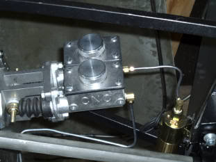 Name:  MasterCylsmall.jpg
Views: 260
Size:  12.4 KB