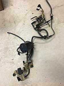 Fuel lines etc.-e29eaf55-4d6d-4607-81a7-3c0ee6ba2d74.jpeg